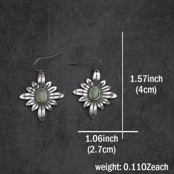 NEW Vintage Style Silver Flower Earrings - Picture 4 of 7